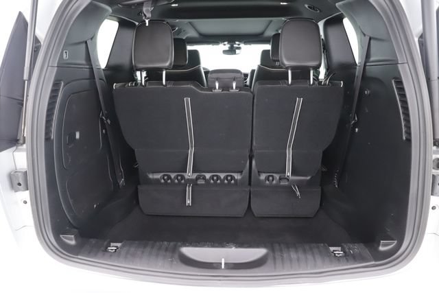 Used 2024 Chrysler Pacifica Premium FWD image 31