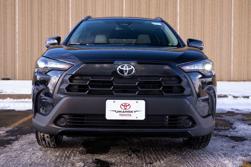 New 2026 Toyota Corolla Cross LE w/ Moonroof Package image 3