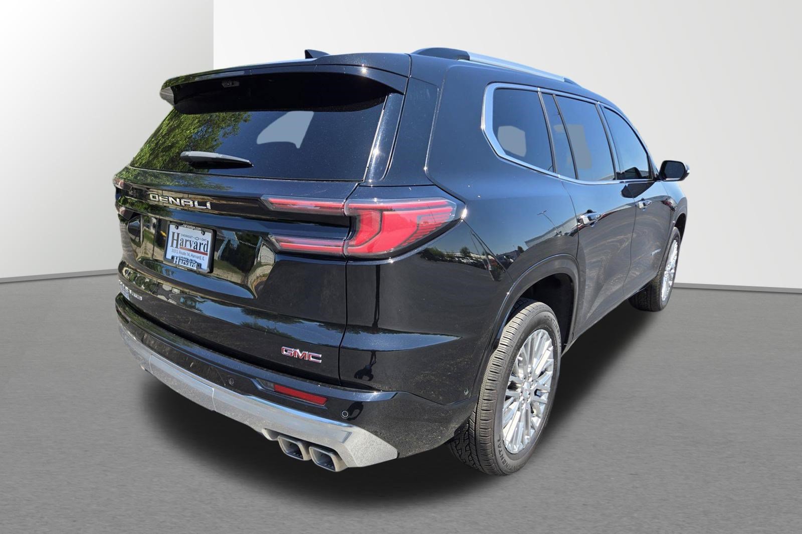 Certified 2026 GMC Acadia Denali w/ Super Cruise Package AWD/4WD image 4