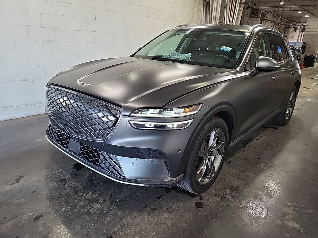 Used 2023 Genesis Electrified GV70 Advanced w/ Prestige Package