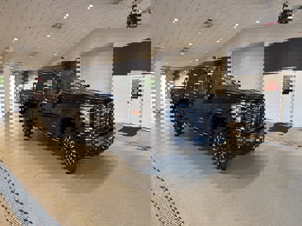 New 2026 GMC Sierra 3500 Denali Ultimate image 4