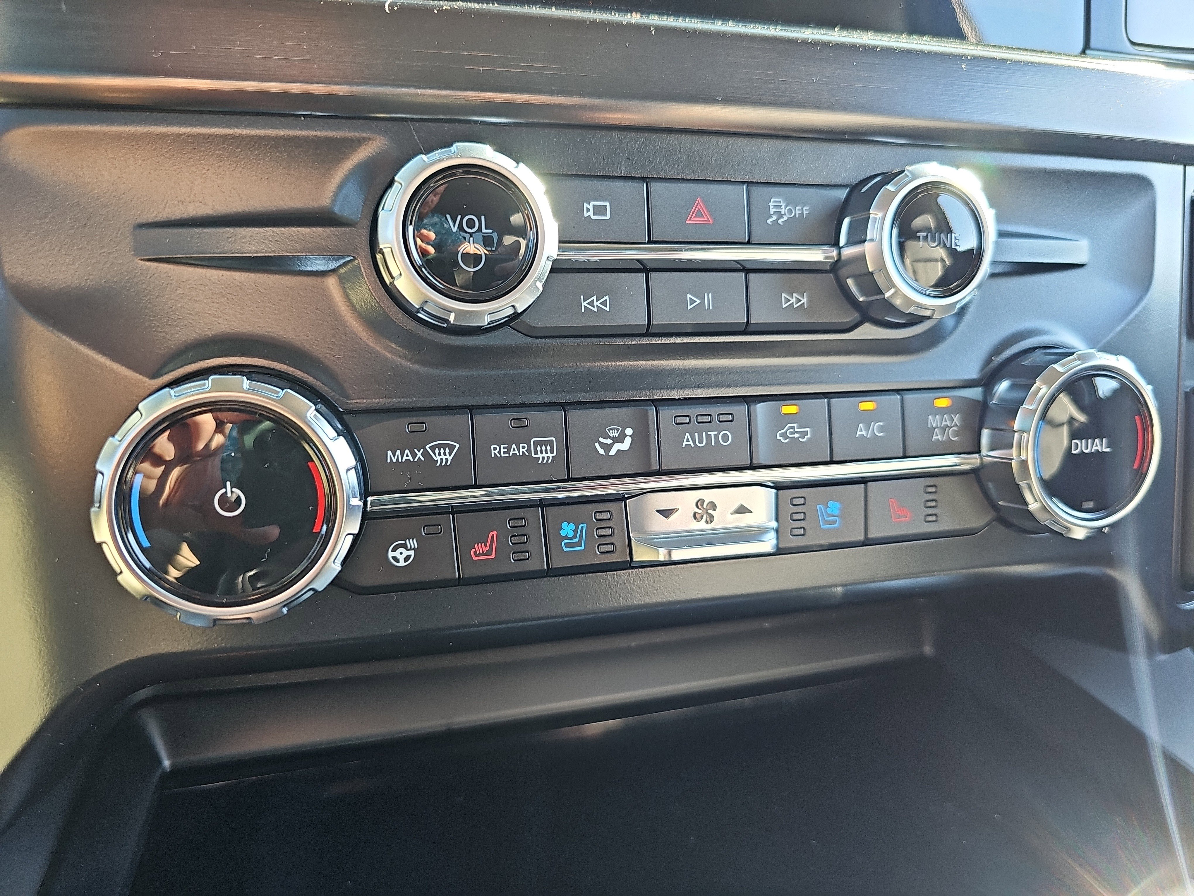New 2026 Ford F350 Lariat image 27