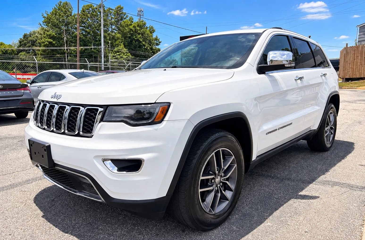 Used 2018 Jeep Grand Cherokee Limited w/ Luxury Group II RWD image 1