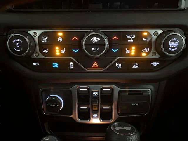 Used 2025 Jeep Wrangler Unlimited Sahara w/ Safety Group image 48