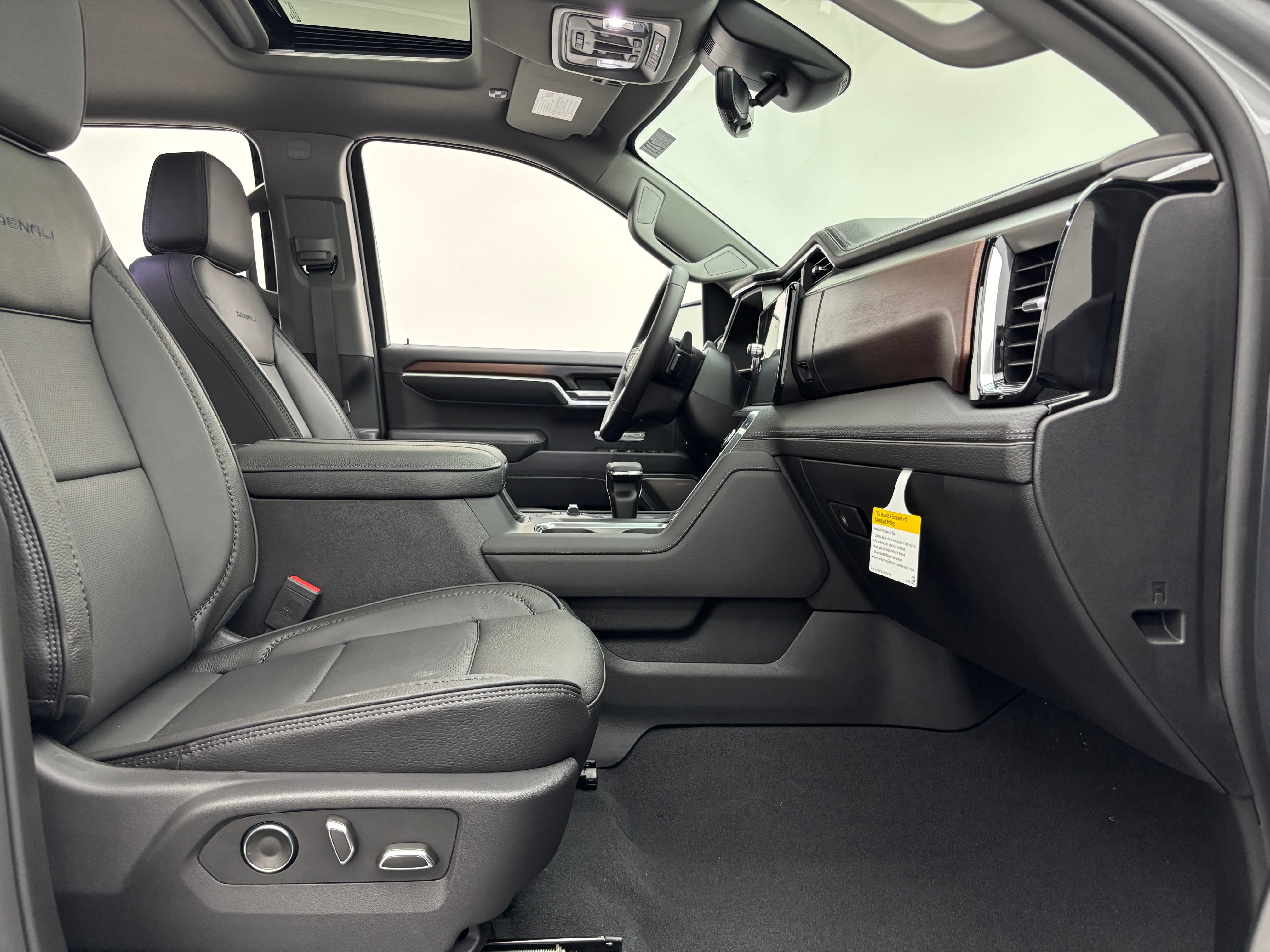 New 2026 GMC Sierra 1500 Denali AWD/4WD image 37
