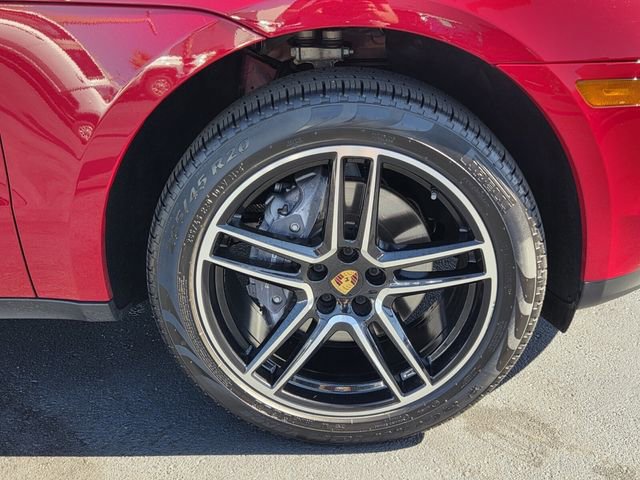 Used 2021 Porsche Macan image 8