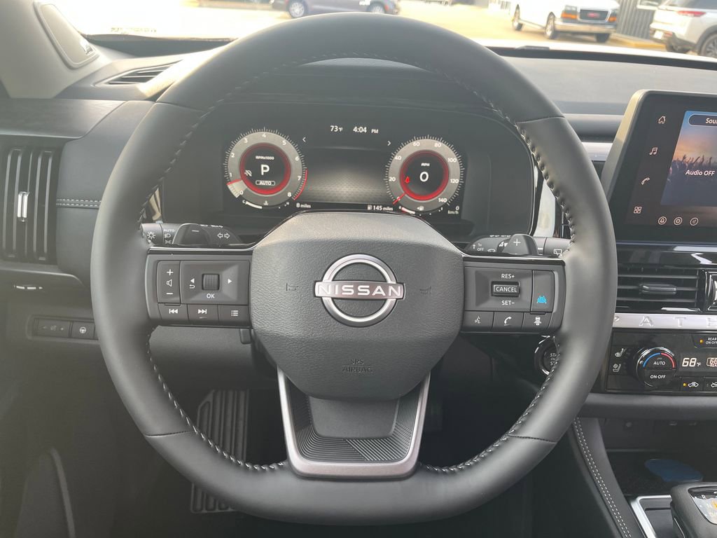 New 2026 Nissan Pathfinder Platinum image 14