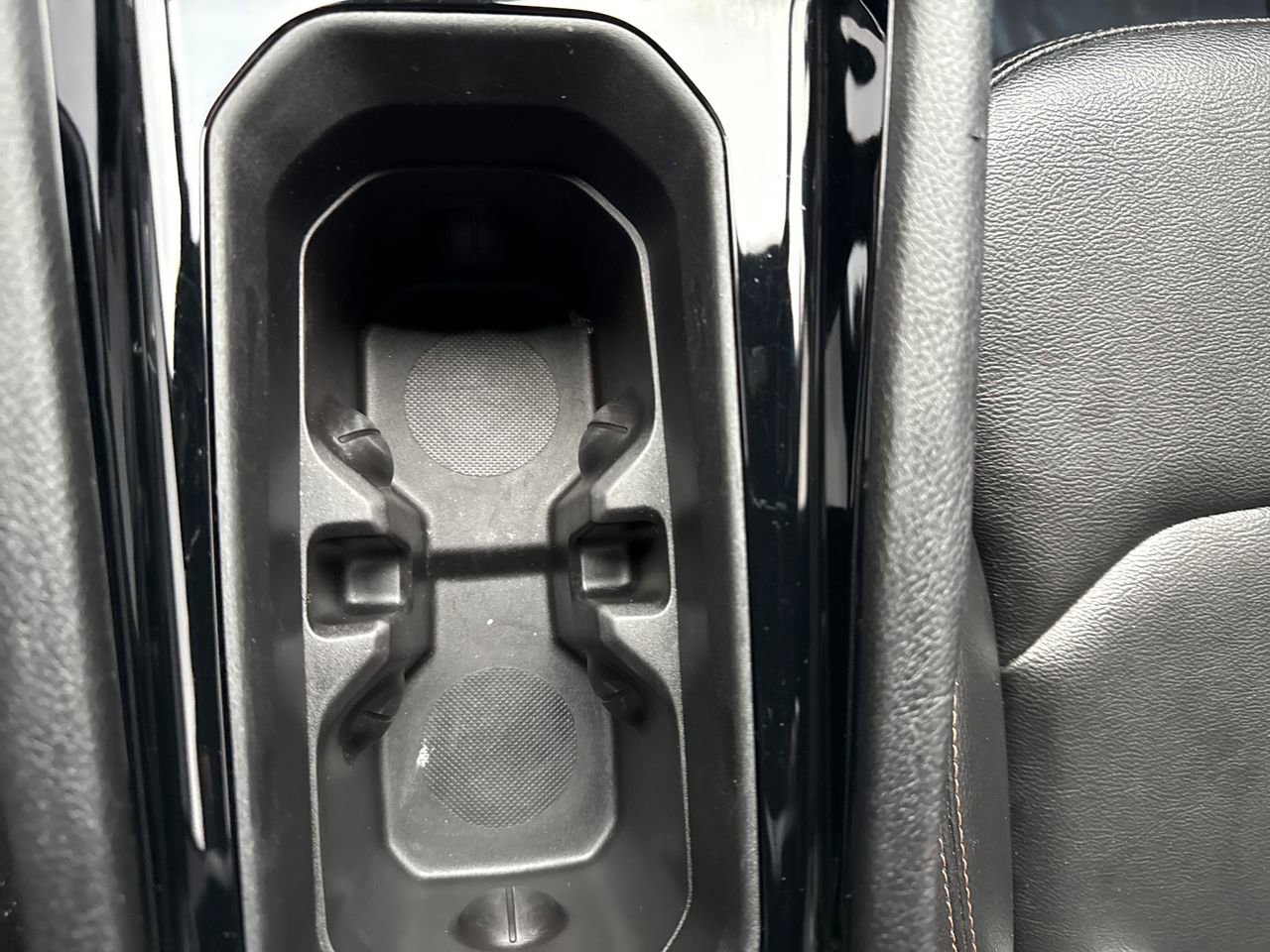 Used 2024 Jeep Compass Limited image 22