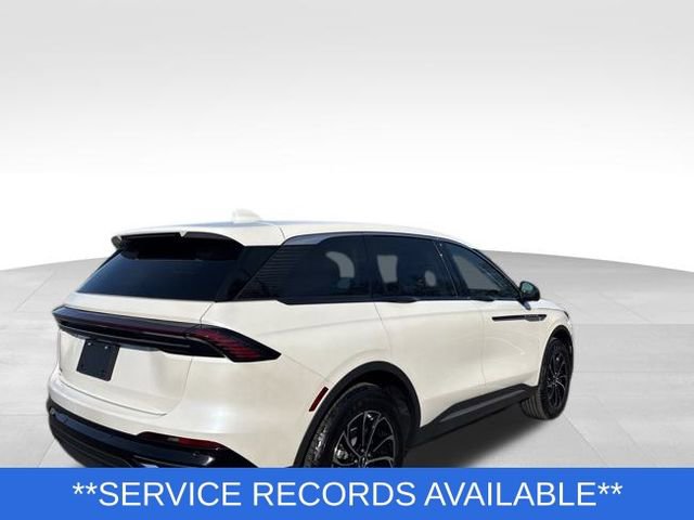 Certified 2025 Lincoln Nautilus Premier image 4