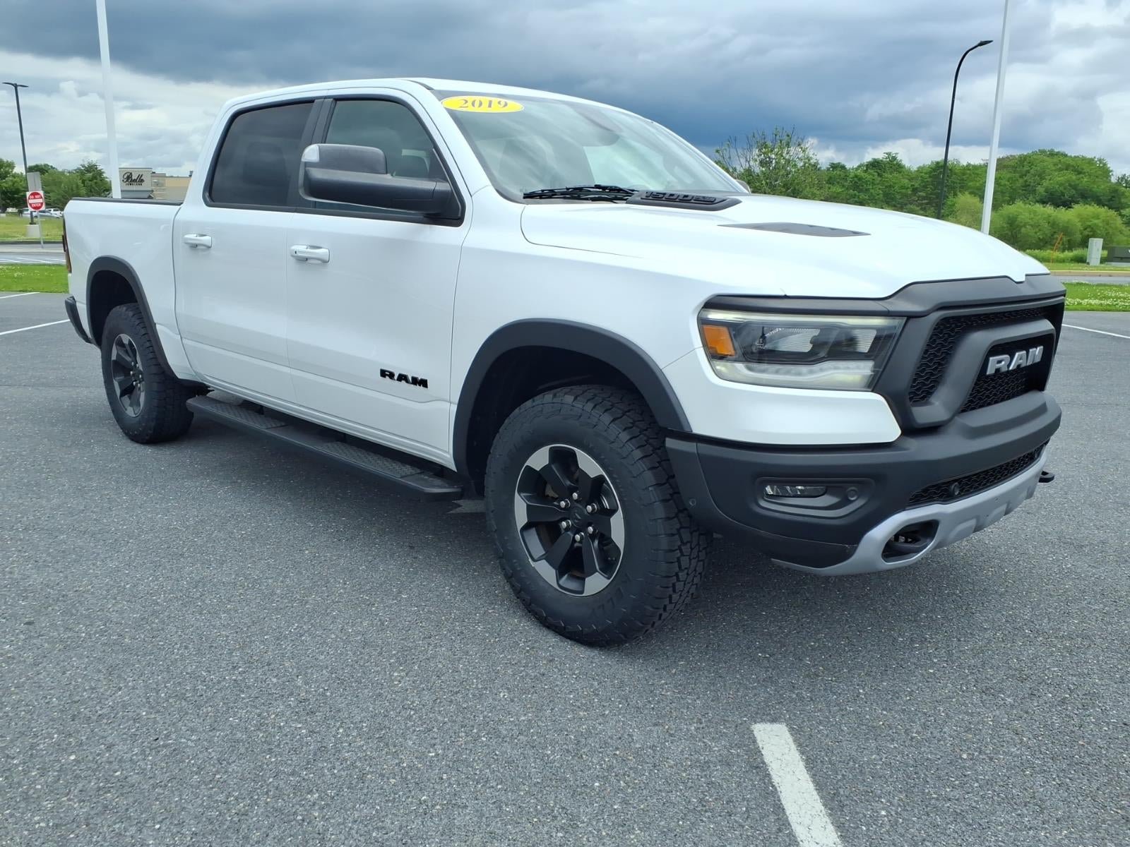 Used 2019 RAM 1500 Rebel w/ Rebel Level 2 Equipment Group AWD/4WD image 3