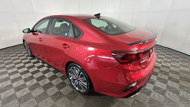 Used 2022 Kia Forte GT w/ GT2 Package FWD video 4