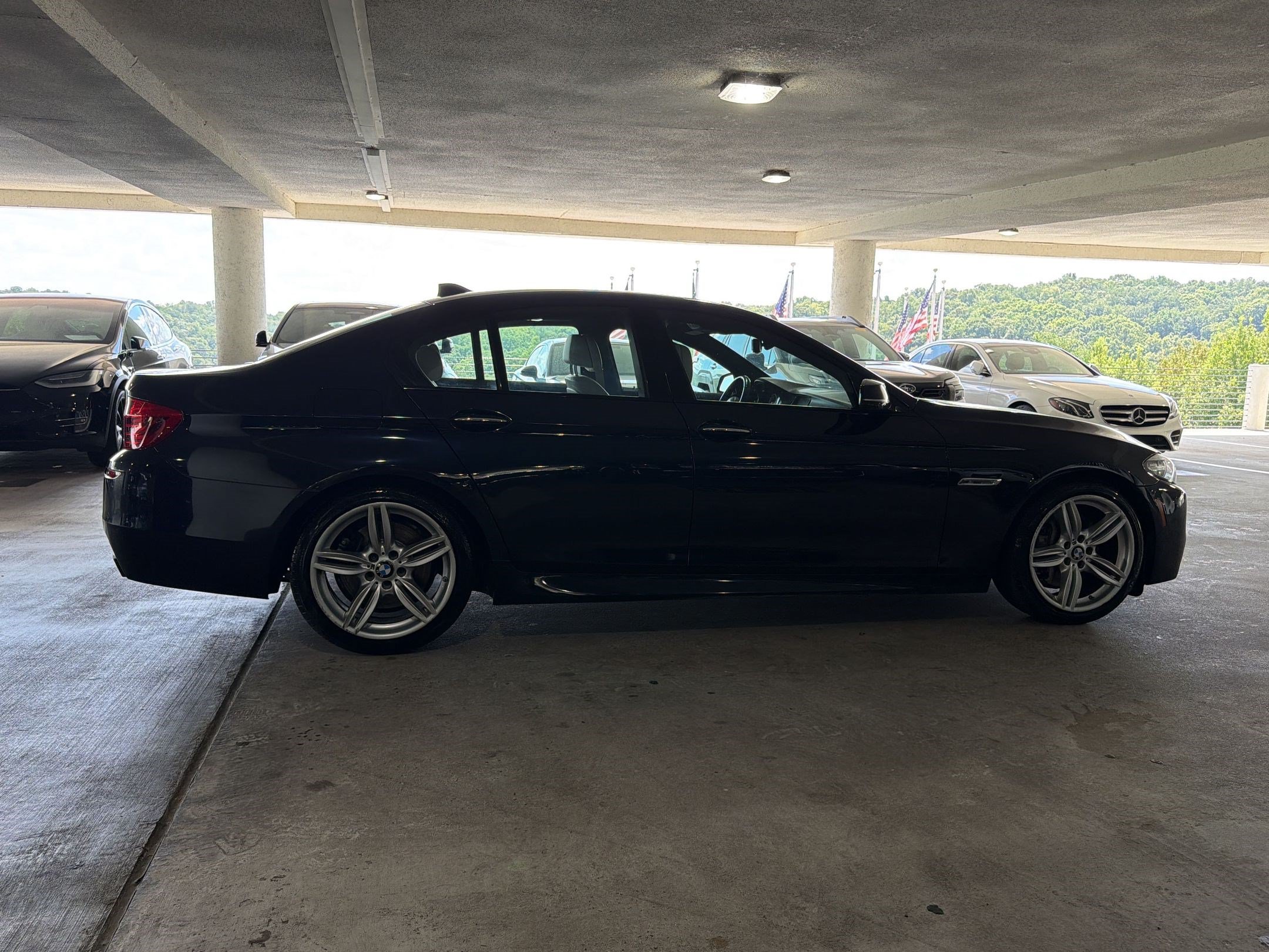 Used 2014 BMW 550i Sedan RWD image 7
