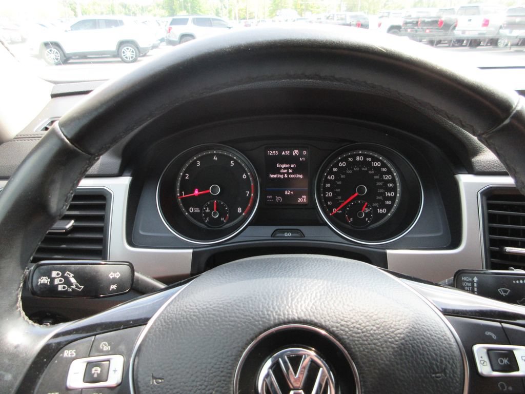 Used 2018 Volkswagen Atlas SE AWD/4WD image 30