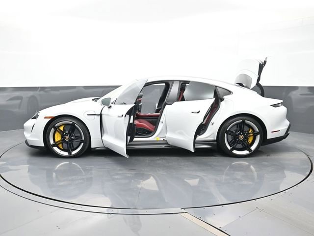 Certified 2020 Porsche Taycan Turbo S image 30