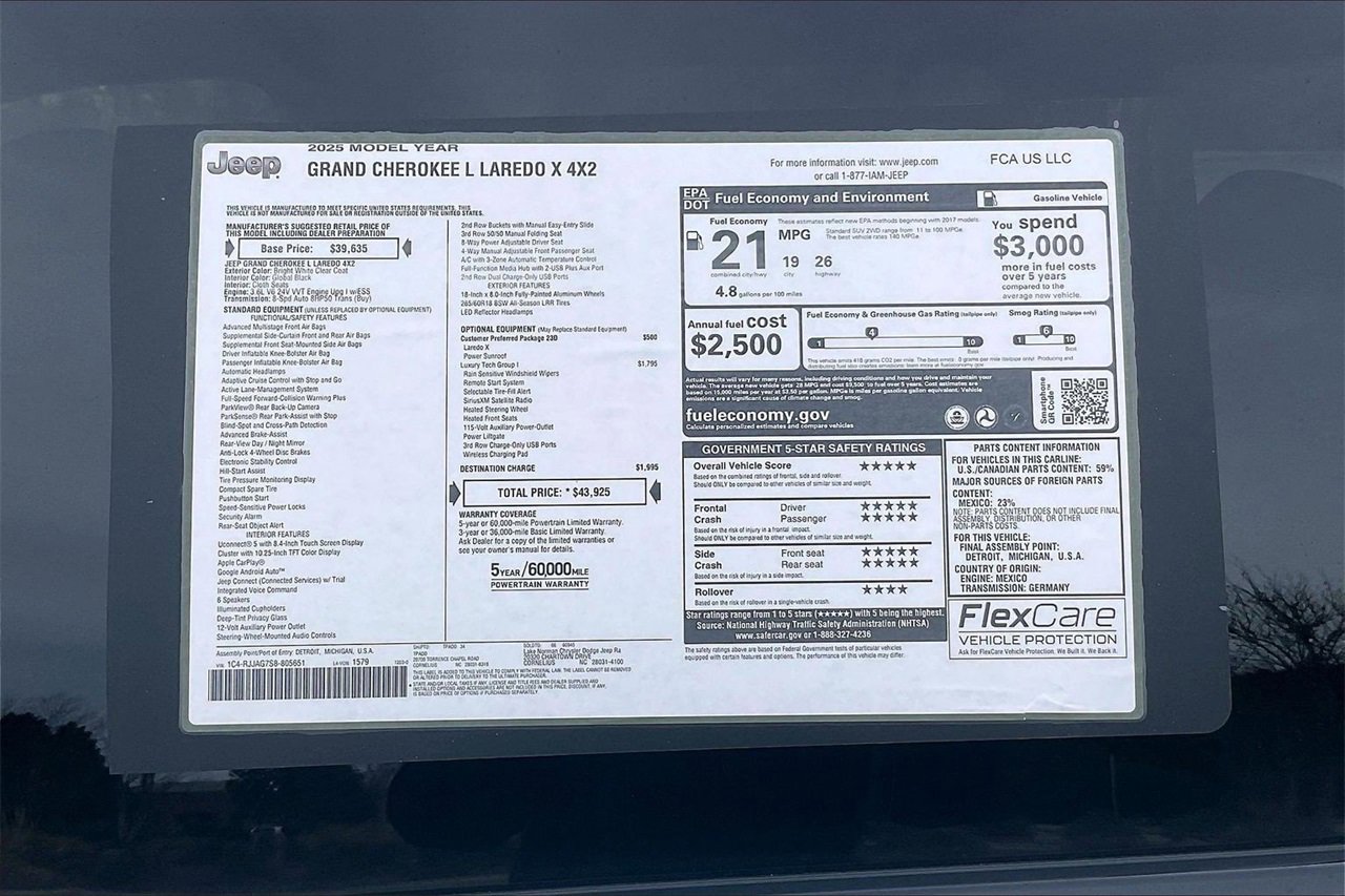 New 2025 Jeep Grand Cherokee L Laredo w/ Luxury Tech Group I image 39