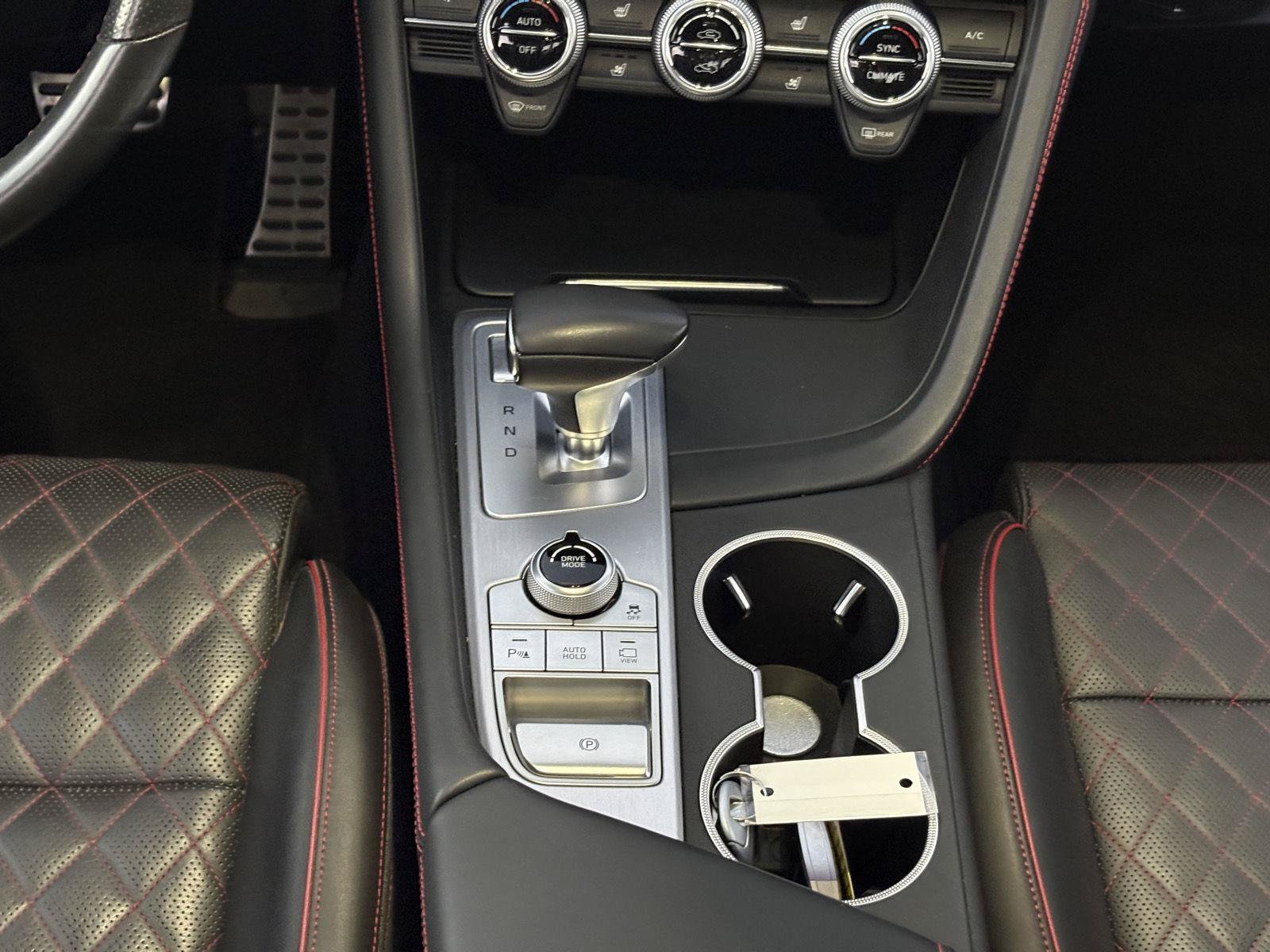 Used 2019 Genesis G70 3.3T image 29