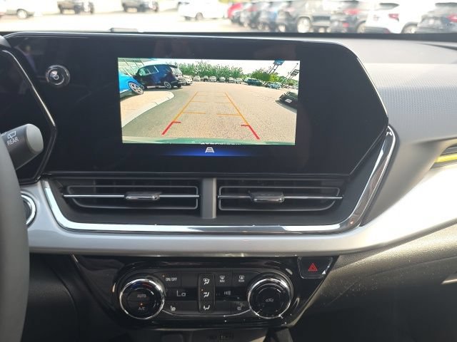 New 2026 Chevrolet Trax LT w/ Driver Confidence Package FWD image 22