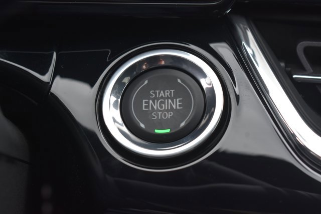 New 2026 Chevrolet Trax RS w/ Sunroof Package image 28