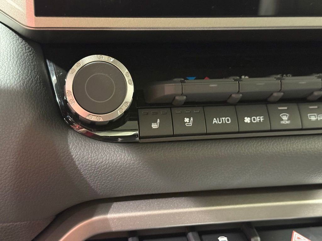 New 2026 Toyota Sequoia Limited AWD/4WD image 31