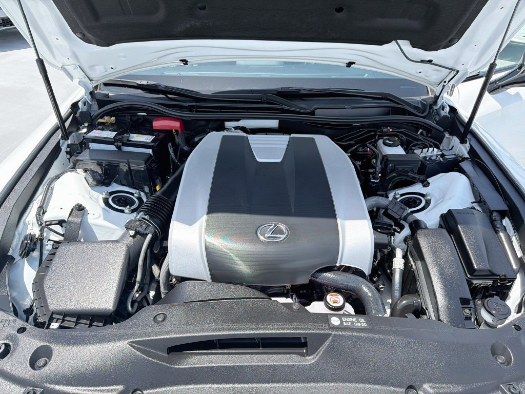 Used 2025 Lexus IS 350 F Sport RWD image 35