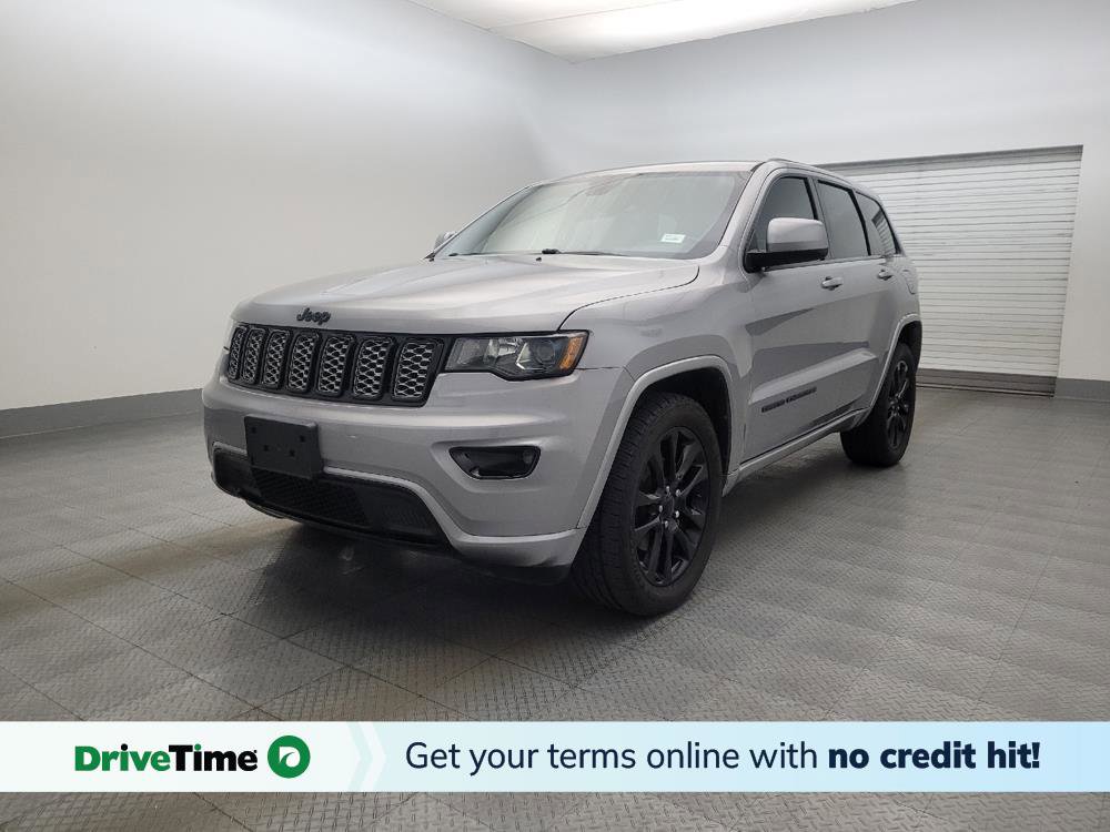 Used 2018 Jeep Grand Cherokee Altitude image 1