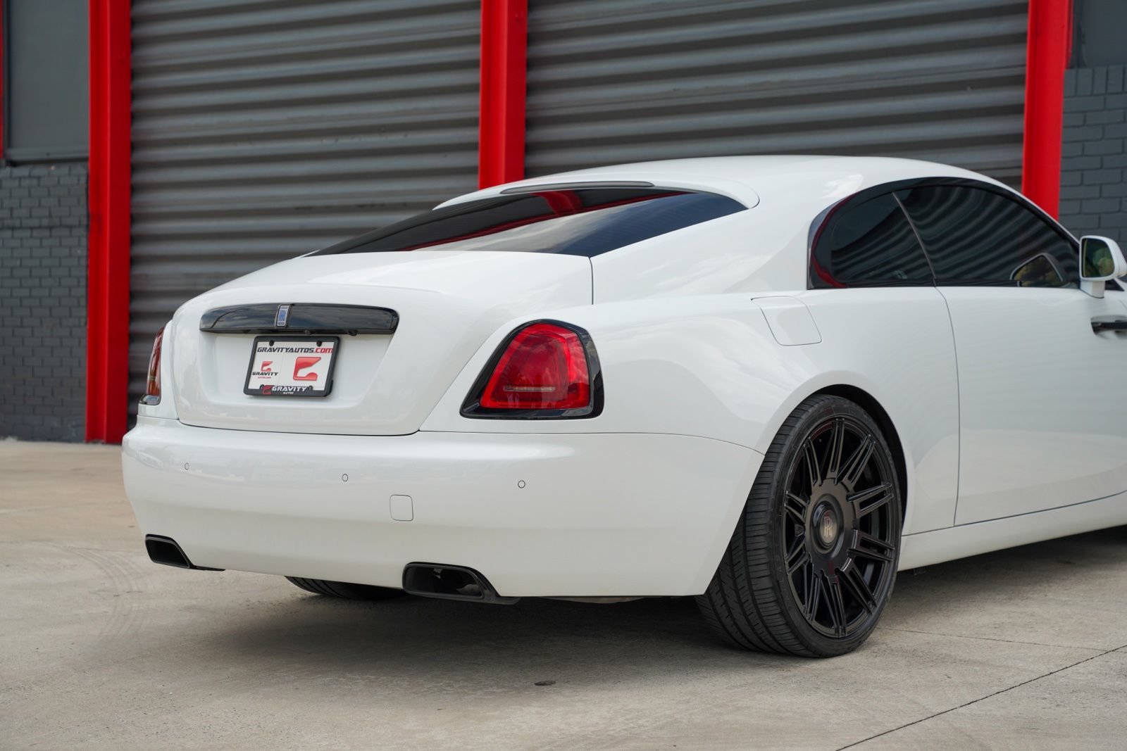 Used 2019 Rolls-Royce Wraith RWD image 9