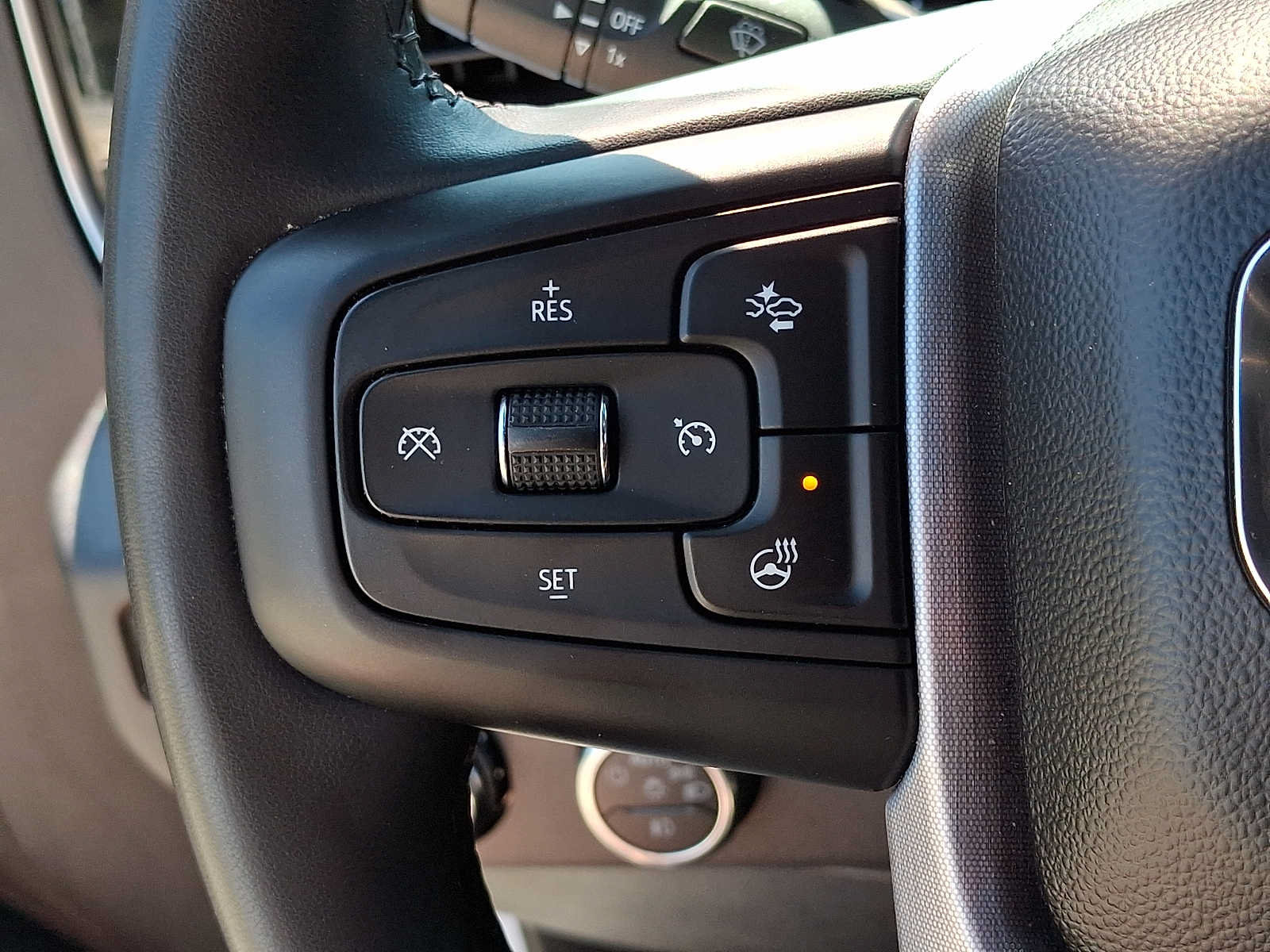 Used 2023 GMC Sierra 1500 Elevation w/ LPO, Elevation Black Package AWD/4WD image 20