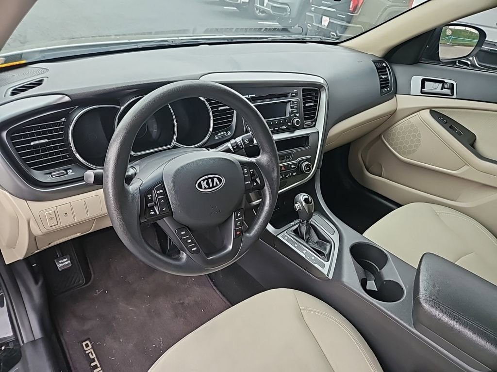 Used 2012 Kia Optima LX image 13