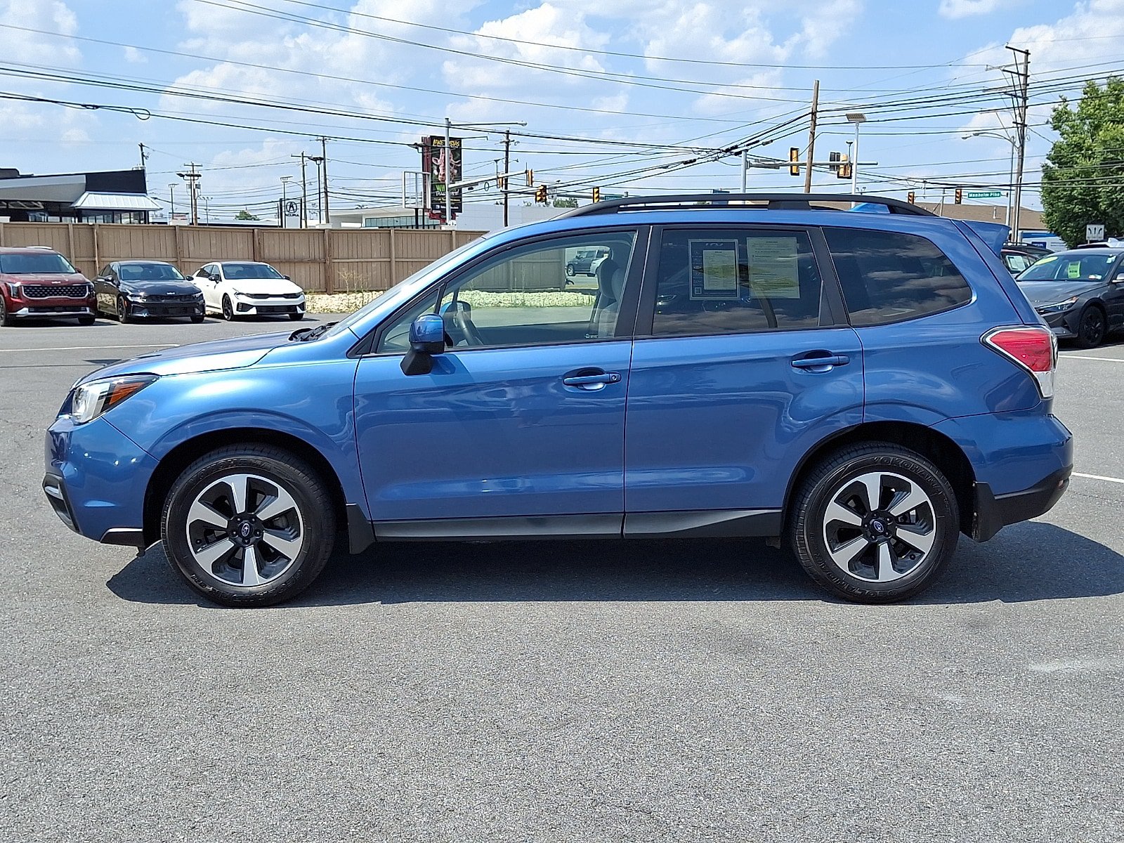 Used 2017 Subaru Forester 2.5i Premium AWD/4WD image 8