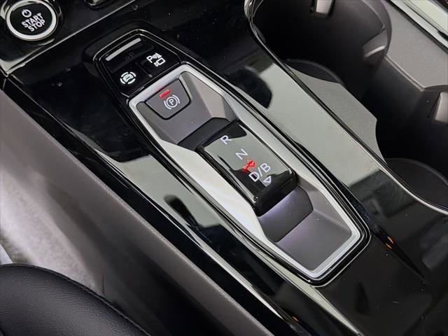 New 2025 Audi Q6 e-tron Premium AWD/4WD image 16