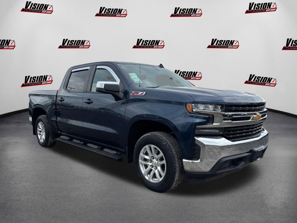 Used 2020 Chevrolet Silverado 1500 LT w/ All-Star Edition image 3
