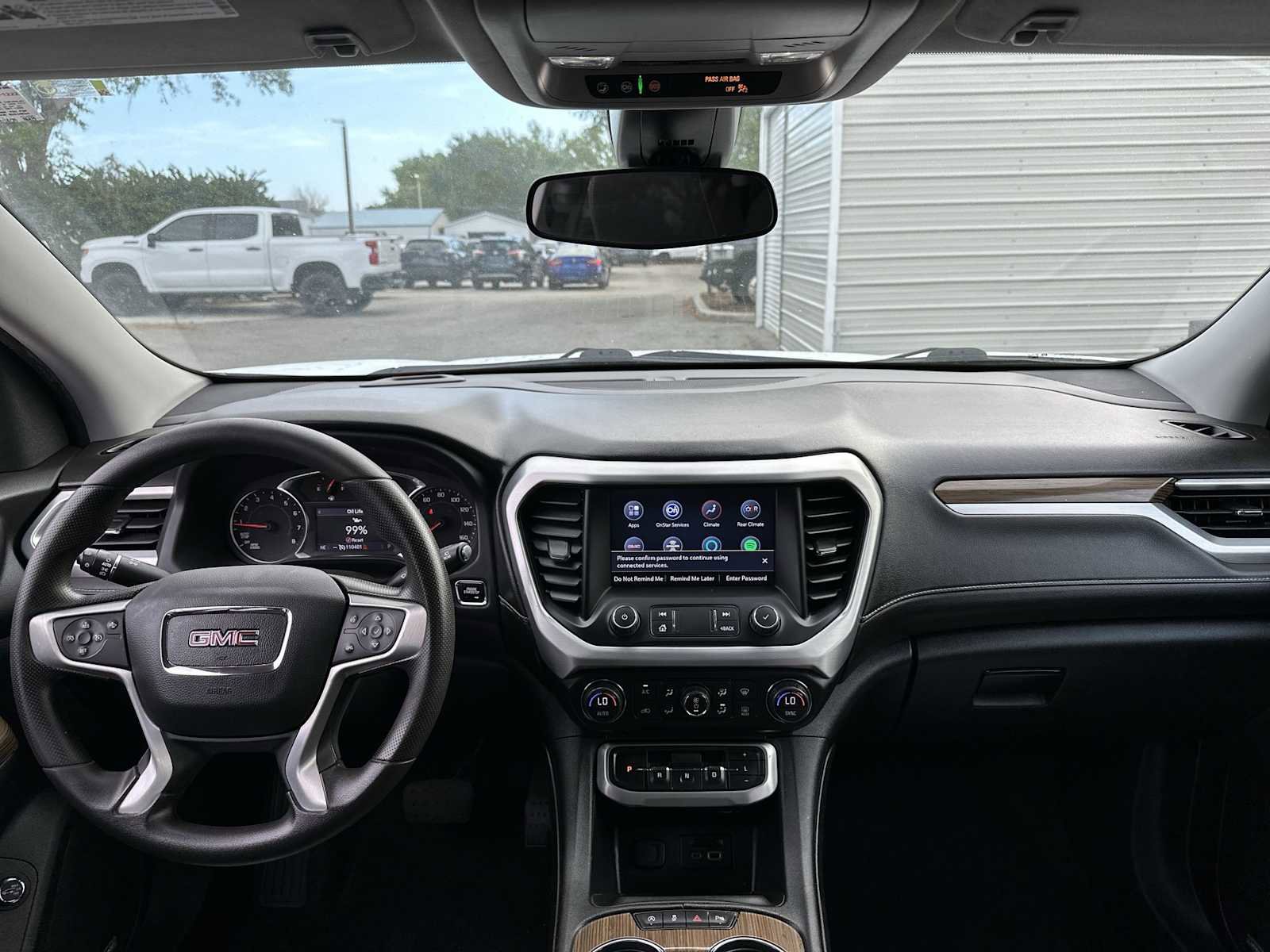 Used 2022 GMC Acadia SLE w/ Driver Convenience Package image 14