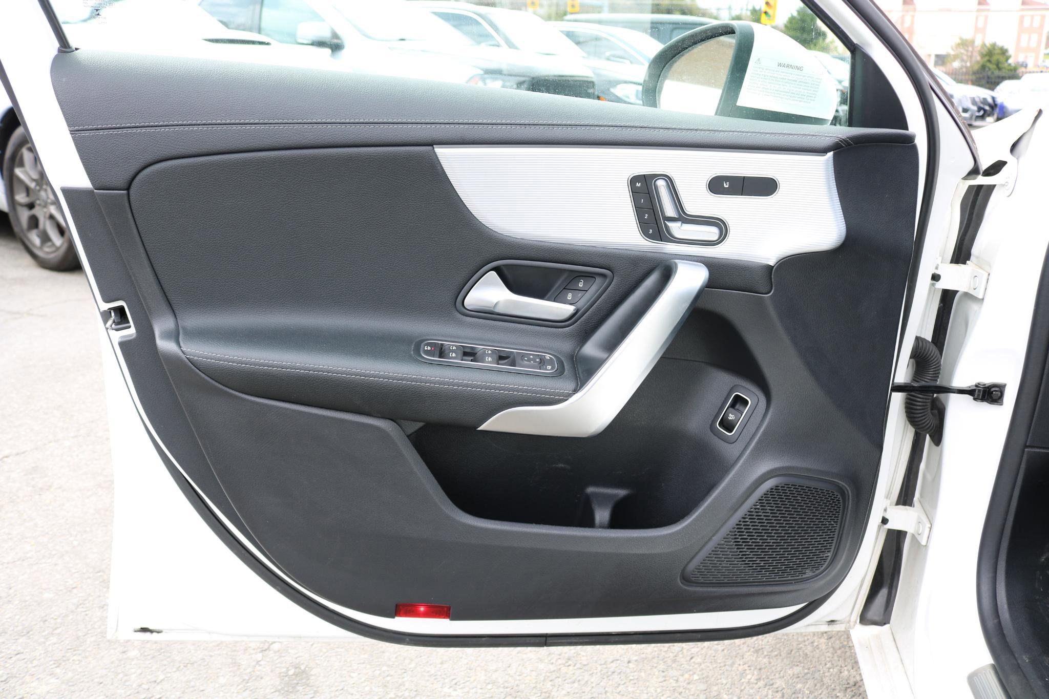 Used 2021 Mercedes-Benz A 220 image 13