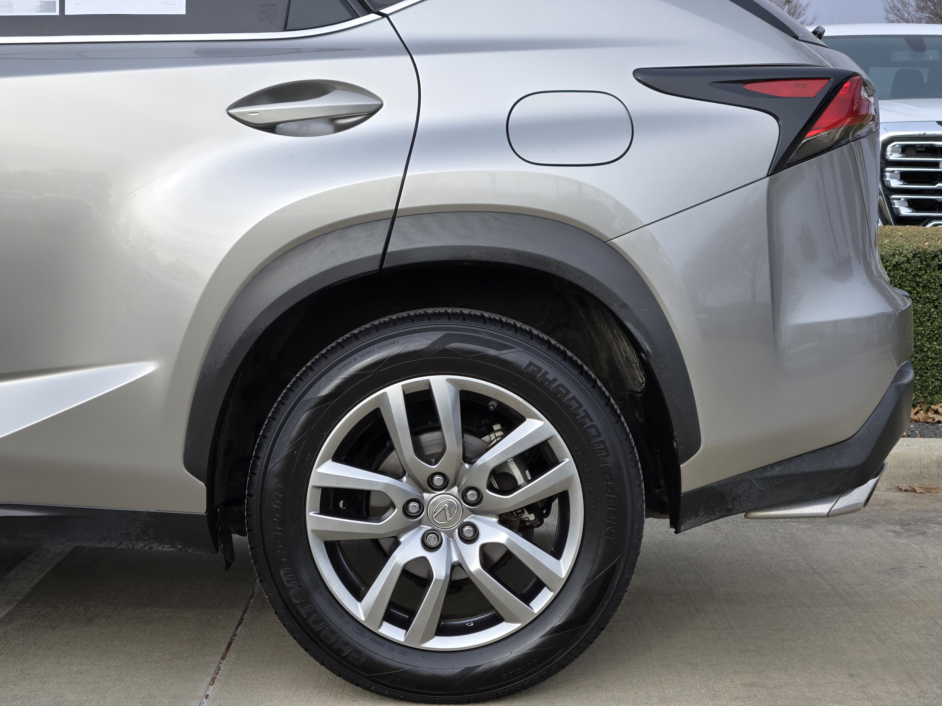 Used 2016 Lexus NX 200t FWD image 13