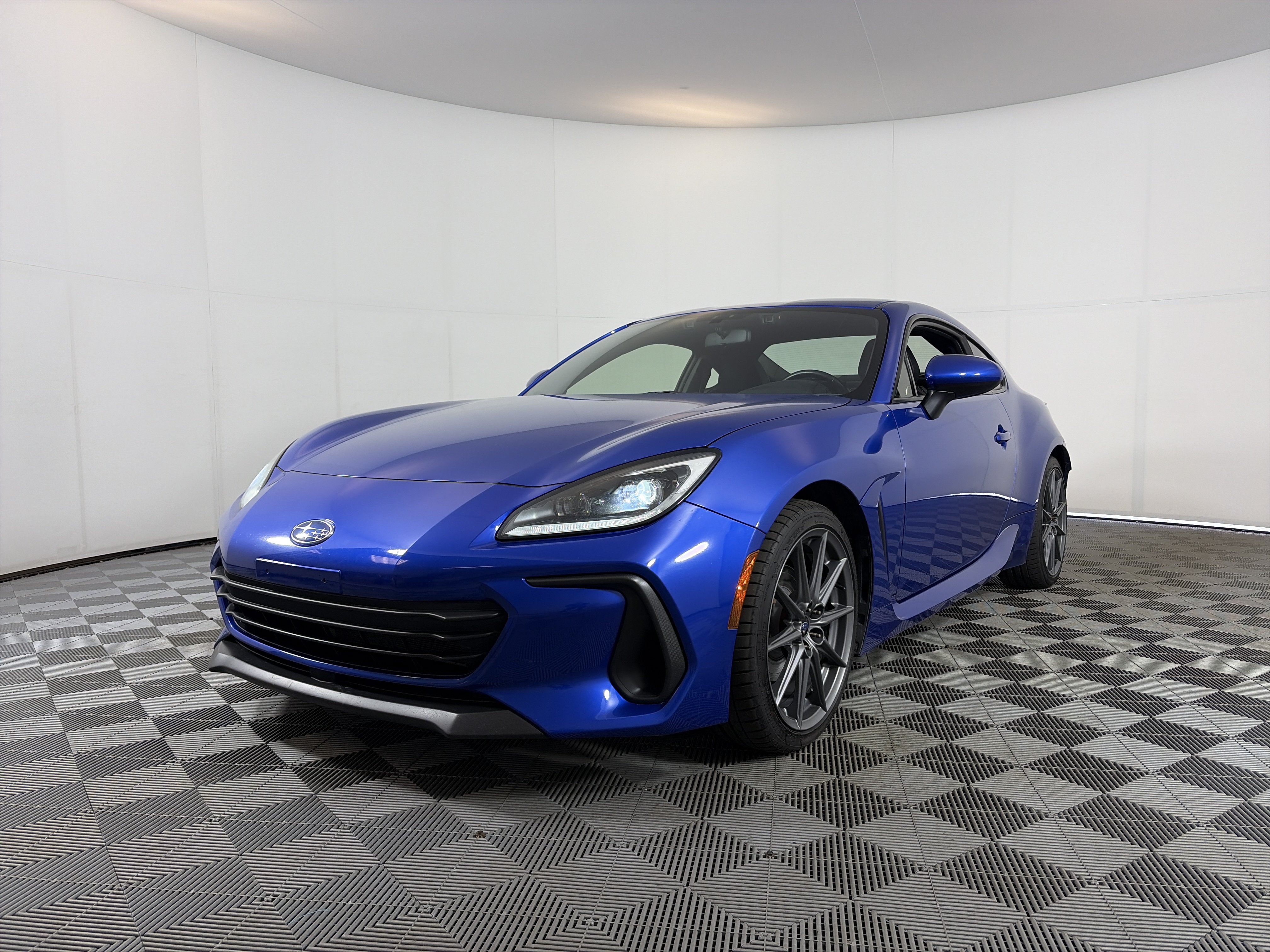 Certified 2022 Subaru BRZ Limited RWD image 2