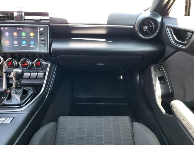 Used 2022 Toyota GR86 w/ ALL Weather Mat Package (TMS) RWD image 25