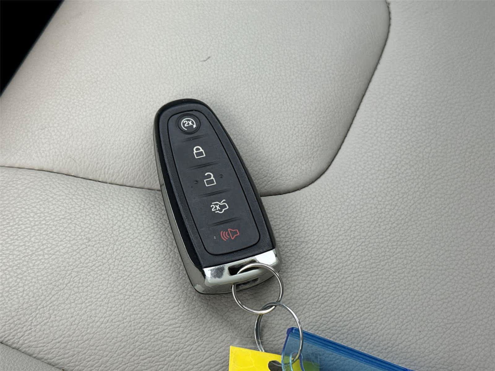 Used 2018 Ford Focus Titanium FWD image 30