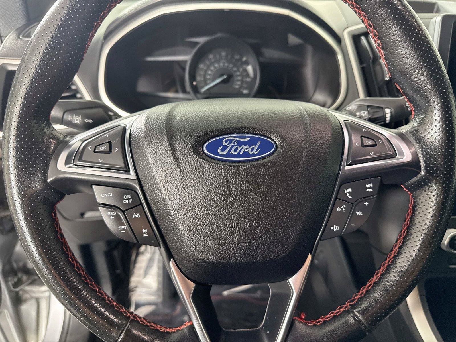 Used 2021 Ford Edge ST-Line FWD image 17