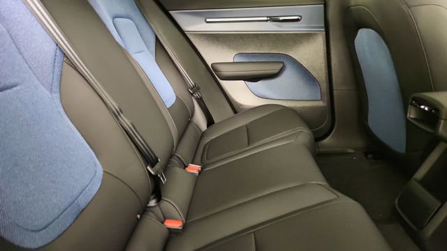 New 2026 Volvo EX30 Cross Country Ultra w/ Protection Package Premier AWD/4WD image 29