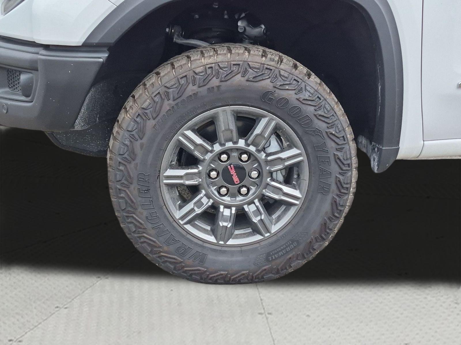 New 2026 GMC Sierra 1500 AT4X AWD/4WD image 33
