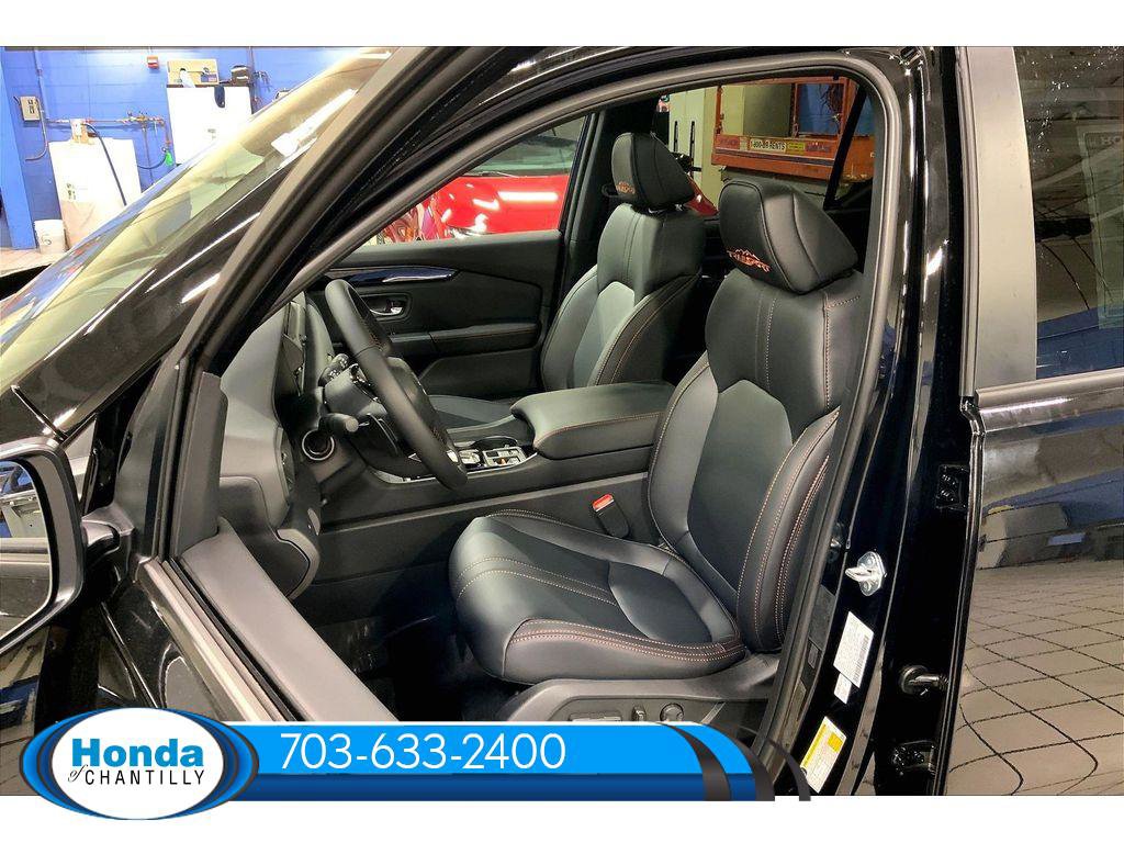 New 2026 Honda Pilot TrailSport image 10