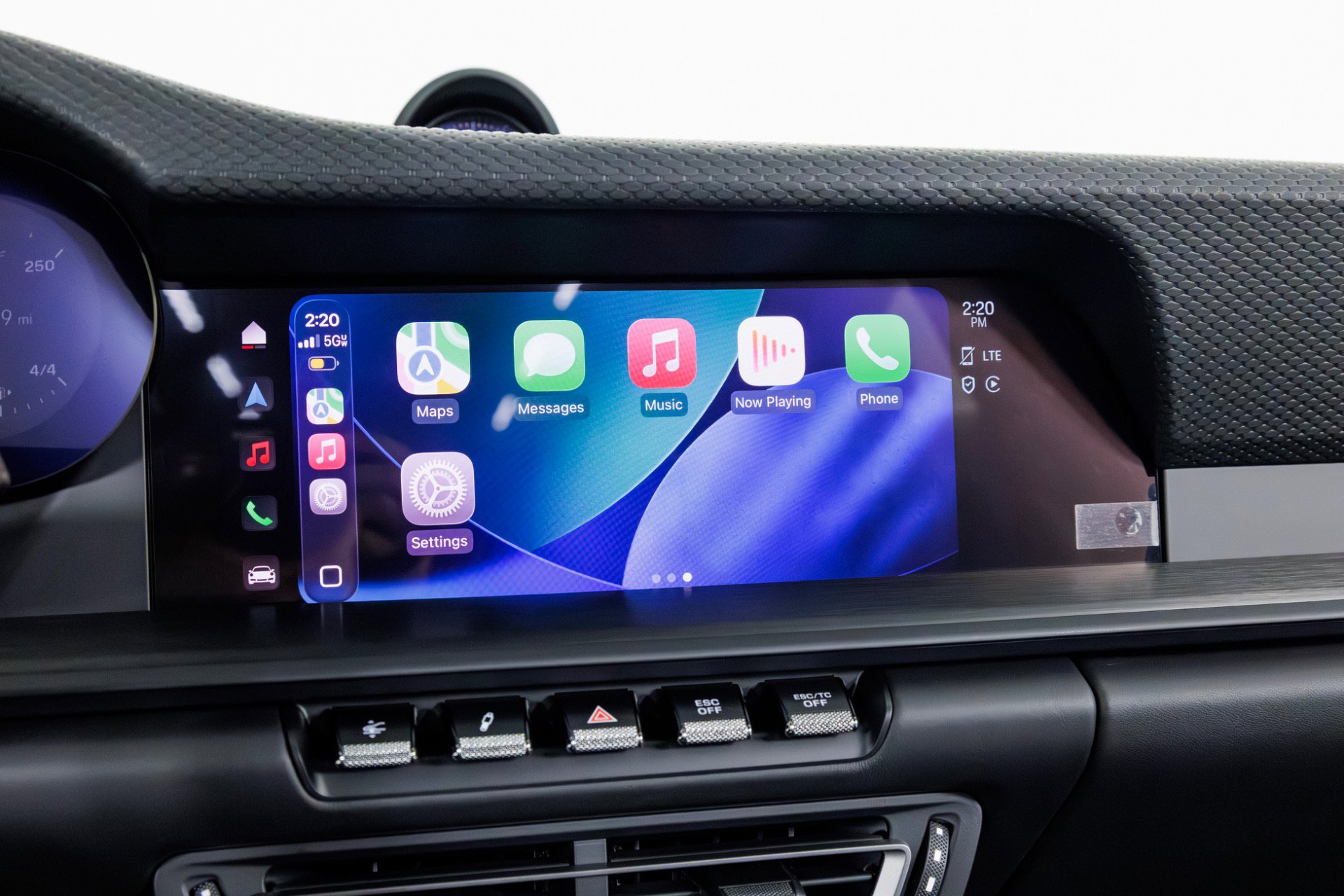 Used 2024 Porsche 911 GT3 image 25