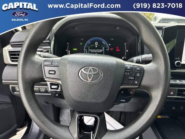 Used 2025 Toyota Camry LE FWD image 24