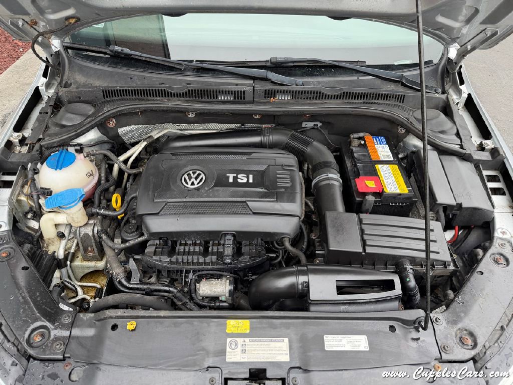 Used 2014 Volkswagen Jetta SE FWD image 18