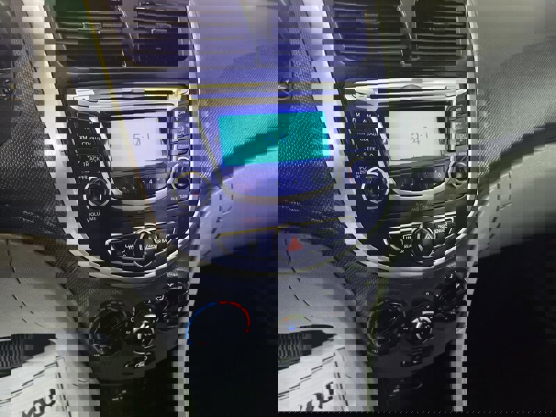 Used 2013 Hyundai Accent GS image 23