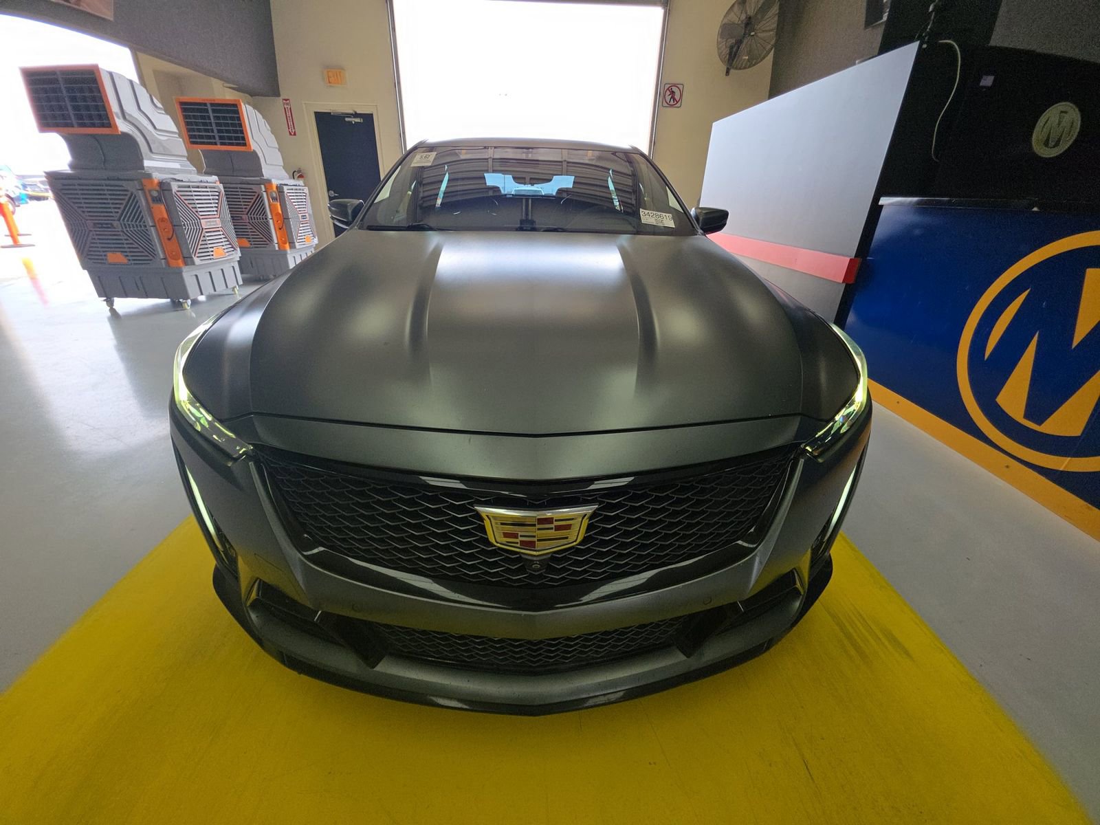 Used 2022 Cadillac CT5 V Blackwing w/ Parking Package RWD image 2