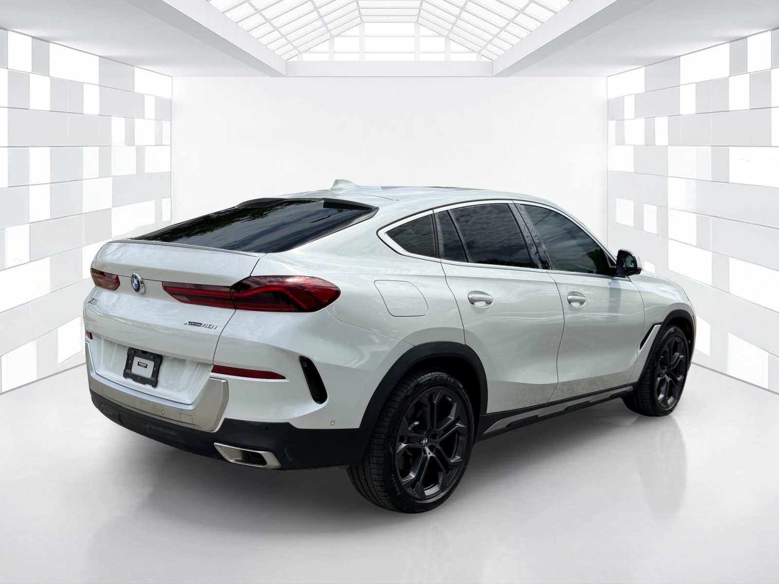 Used 2023 BMW X6 xDrive40i w/ Executive Package AWD/4WD image 7