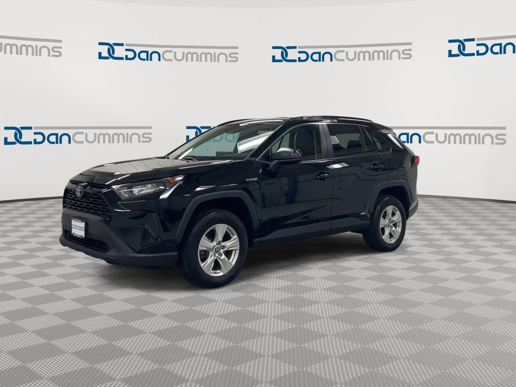 Used 2021 Toyota RAV4 LE AWD/4WD image 4