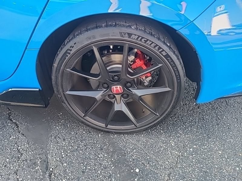 Used 2025 Honda Civic Type R image 9