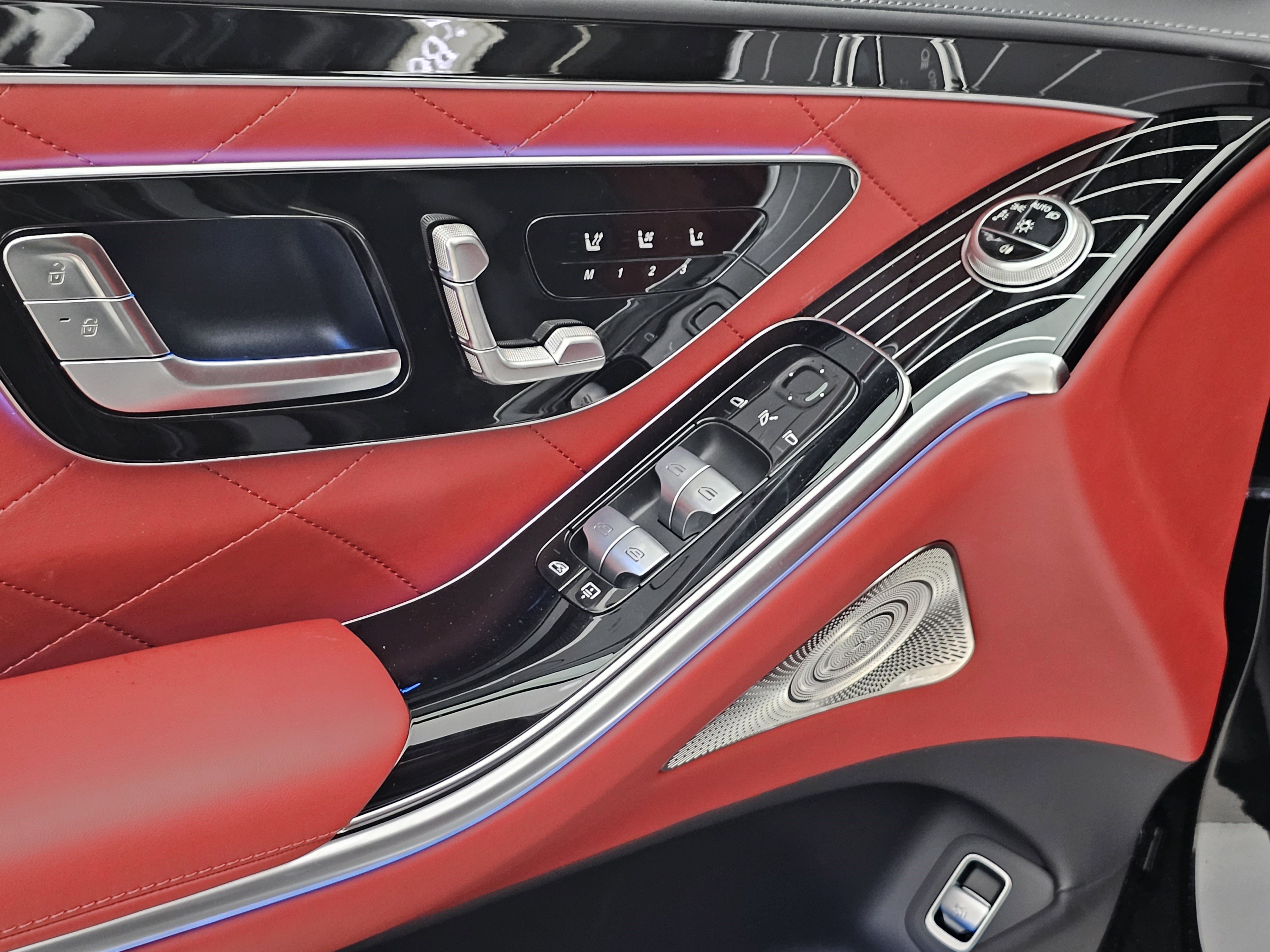 New 2026 Mercedes-Benz S 580 4MATIC Sedan image 13